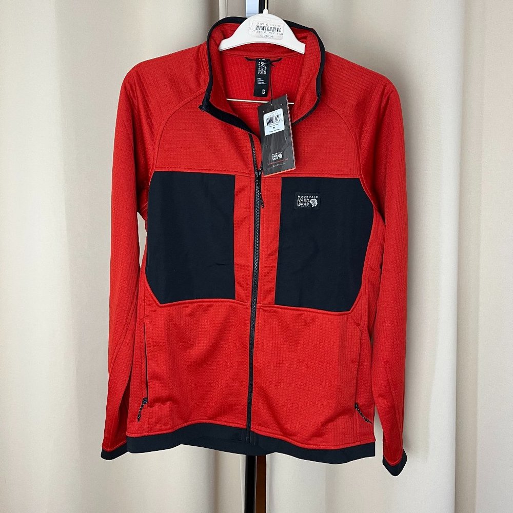 BNWT Mountain Hardware Mens Thermal Midlayer- Medium